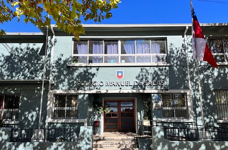 fachada del colegio