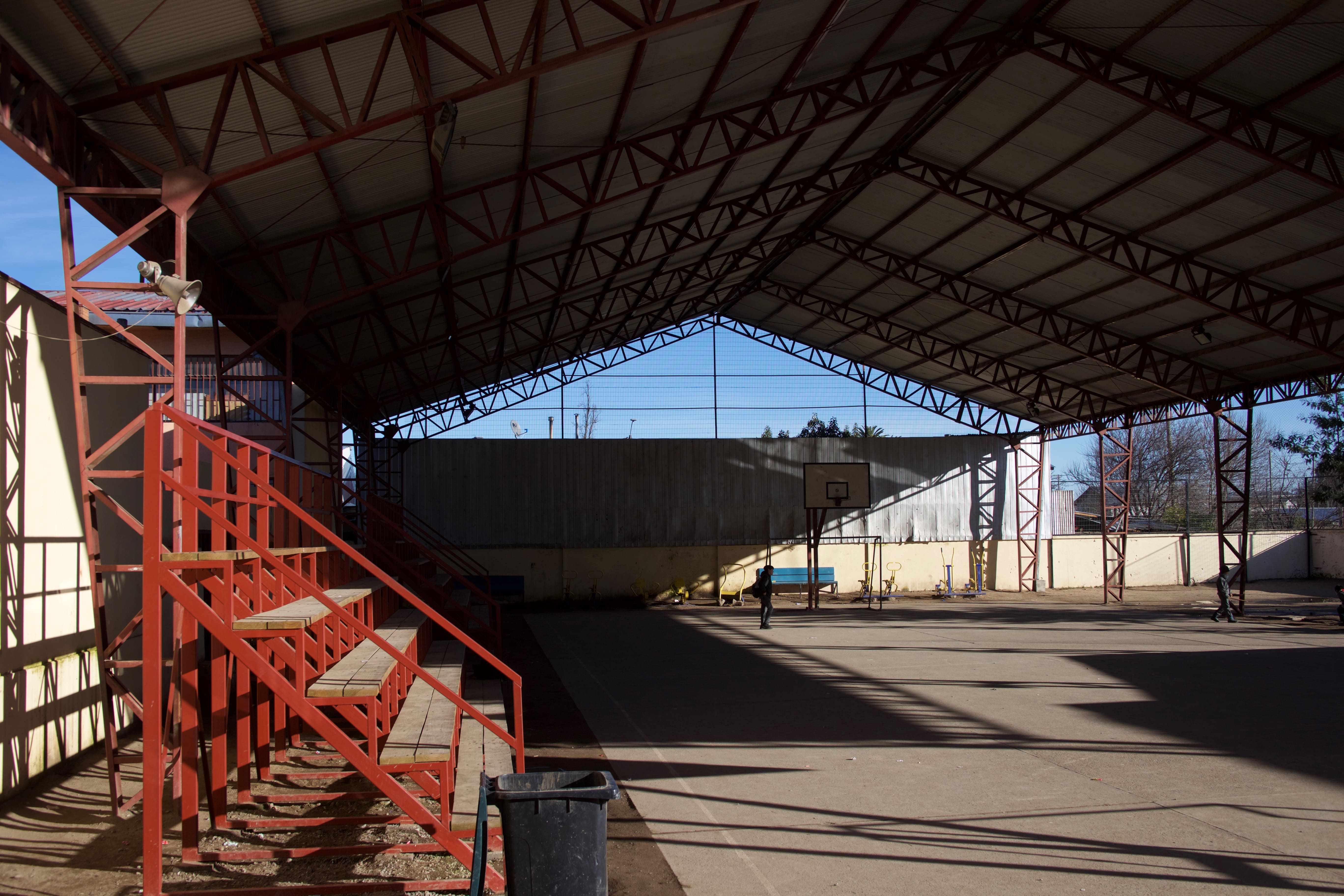 patio trasero de la escuela